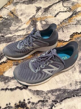 New balance fresh foam 860v11 2E wide grey blue